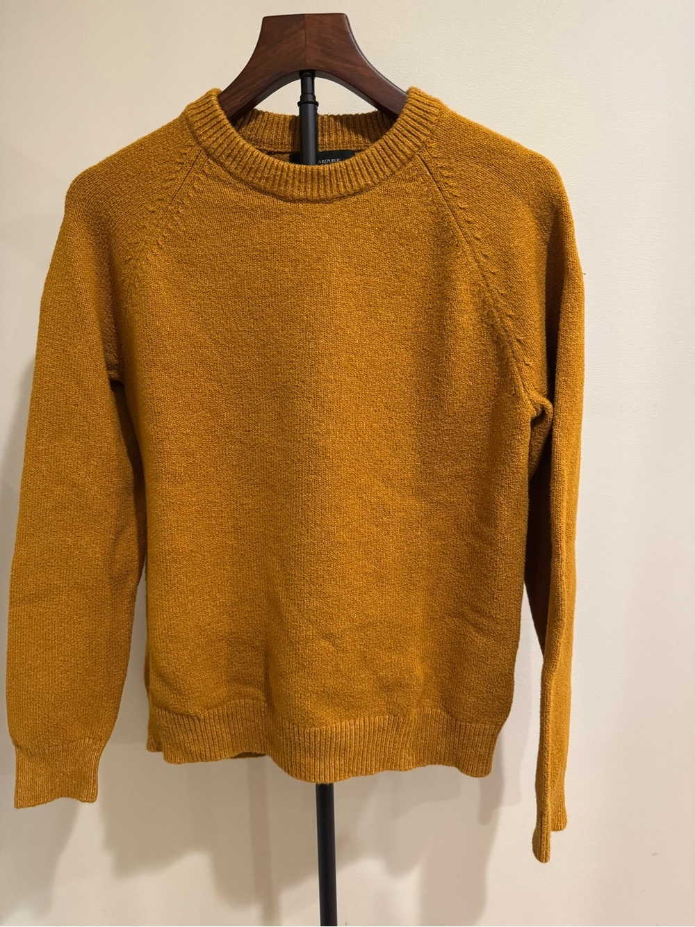 Banana Republic Mustard Crew Neck Sweater